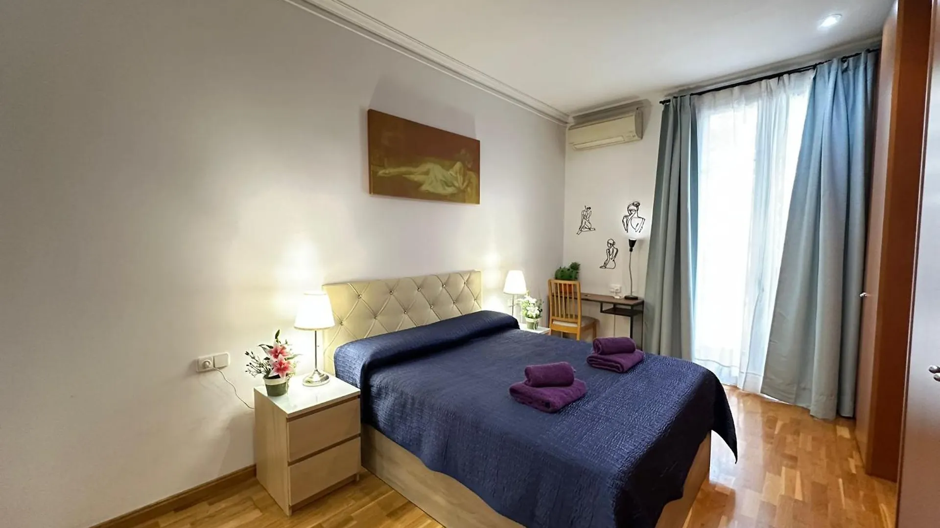 Calabria Rooms Barcelona Bed and breakfast