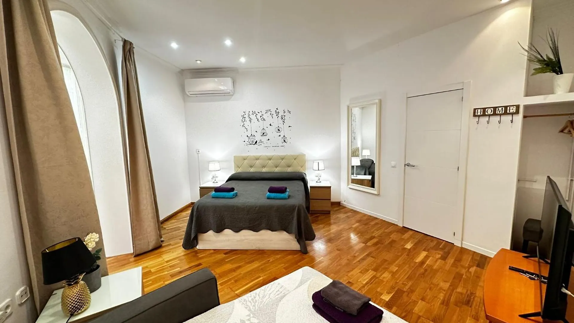 Bed & Breakfast Calabria Rooms Barcelona