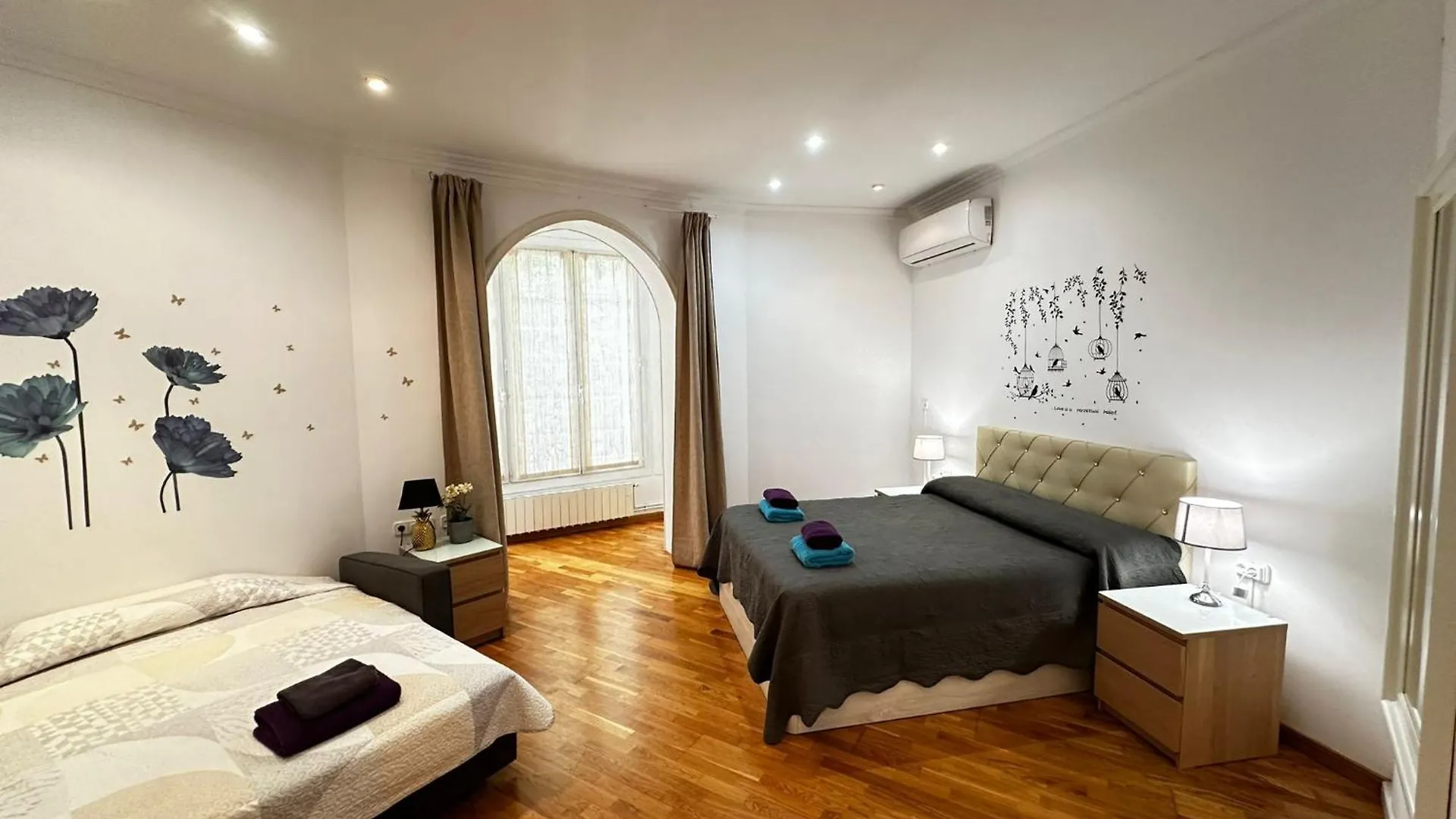 Calabria Rooms Barcelona Spain